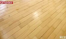 wanna see photographer pound sexy client vanessa decker cowgirl on big cock