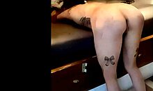 Slut cleans piss-wet cock by sucking it spotless