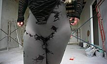 imagine this huge ass latina stepmom shaking her fat booty in tight yoga pants outdoors