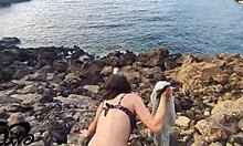 mi esci le minne e fammi un bocchino sulla scogliera!!