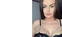 hey your eyes locked on my tattooed feet makes me feel so dominant 😈👣