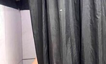 homem invade vestiário e fode meu cu sem camisinha no banheiro