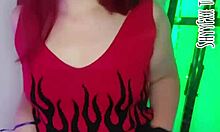 she dedicates a sexy dance and hot jerk off to her vip community fan