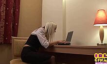 stockinged amateur babe facesits then gets fucked post blowjob