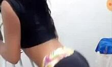 Sexy Beautiful Teen Girl Dances with Twork Moves in Hot Performance