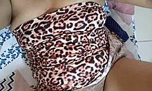 Horny Indian Fingers Juicy Pussy After Culiada Squirting More