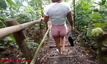 trilha na praia com duas brazilianas gostosas de peitões e bucetas grandes 😍 o que rolou ali??