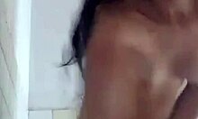 mexicana infiel por dinero en banheiro solo squirting naked latina whore toilet