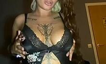 Thick goth teen whore fucks ass before parents return