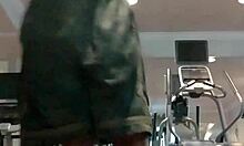 damn this 21-25yo homemade workout beauty is too cute!