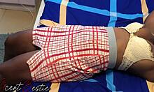 Amateur girlfriend moans during romantic breast massage