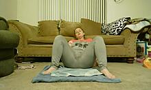 daddyslilsquirt anastaisa fingers clit till she squirts hard