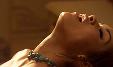 Tempting Licks on 18 Teen's Smooth Shaved Pussy
