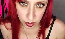 mi novia caliente me espera en el gym con ganas de anal toy play