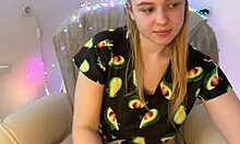 Pound my virgin hole super hard daddy 🔥💦