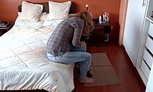 Stepmom flaunts big ass sans panties in jeans