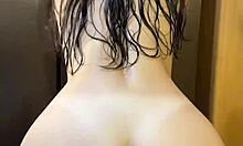 fresh and steamy straight out of the shower 🚿💦