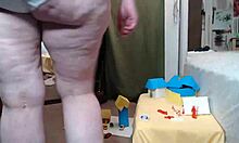 imagine her massive curves shaking that giantess ass over a helpless town