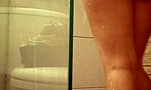 hey venezuelan stepsis milet spied shaving pussy 🥵👀