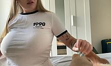 step sis does anythin to make me cum super fast...