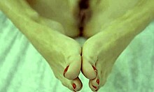 i can't stop fingering my milf holes while teasing these sexy feet