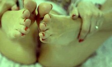 i can't stop fingering my milf holes while teasing these sexy feet