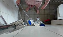 Geiles Pissen In Der Dusche Mit Sexy German Toes Fetish