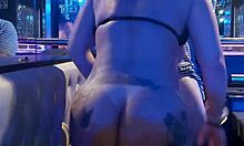 i had wild sex right in the middle of the club outdoors voyeur style!