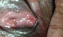 Pinay mommy gets pussy licked