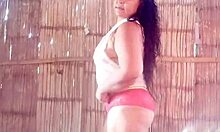 hermosa madura latina shakes her big ass in lingerie while dancing