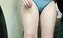 Sexo random en las escaleras publicas de la casa de mi vecino pendiente de que nos pillen