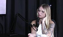 os conteudos verdadeiros sao os que ela mais gostou de fazer e tem fetiche de fazer gang bang mas nao se sente preparada e a menage com dois homens naty varga sheer red