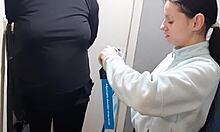 i thanked the delivery girl for a big discount with dirty sex