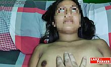 roxy fingers in casting room