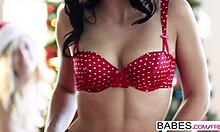 Aidra Fox and Taylor White get tangled up in an intimate clip