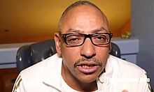 Naomi's intense debut with Julian