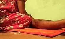 Desi Aunty Seduces College Boyfriend for Sex