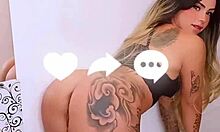 Você gosta de chocolate? Eu amo gozo quente na boca 😋 - sexdoll 520