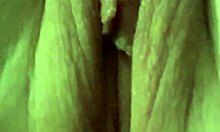 milf teasing and rubbing the fat pussy 😏