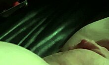 milf teasing and rubbing the fat pussy 😏