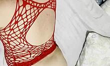 milf wife sucking a delicious cock in amateur couple scene