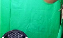 Mi Hermanastra Baila Sexy En Disfraz De Duende Y Muestra Vagina Ajustada Para Follar