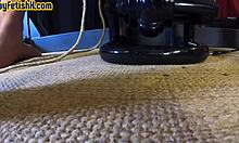 muscular guy gets anal gaping after kinky assplay in the gym 😈