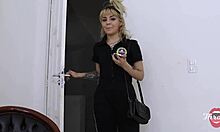 novinha asked for the card to go shopping and i made her pay with a blowjob to release the funds - kyra sex lord kenobi