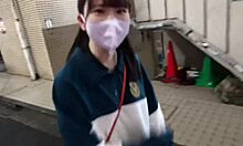 微妙日本美女用玩具挑逗