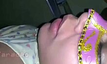 Enchendo o cuzinho de porra 😈