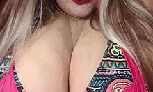 see susi in cocktail dress, is she banging with a zucchini tonight?