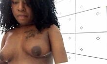 Novinha safada no banho