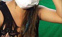 Horny 40-Year-Old Wants To Fuck Athletic 20-Year-Olds