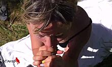 Outdoor pussy flashing and sucking leads to a facial.